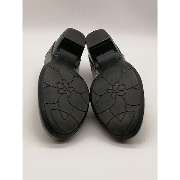 Clarks Pumps Womens Brown 10 Slip On Mary Jane Leather Buckle Strap Low Heel - Picture 5 of 12